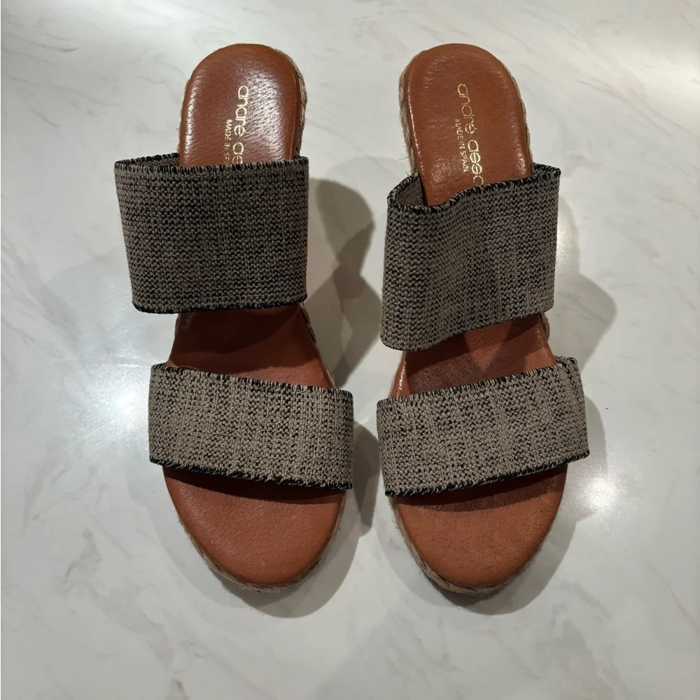 Women's Andre Aeeoue Brown and Black Wedge Heels